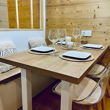 Entierement Renove Au Pied Du Telesiege Du Diable Apartment Les Deux Alpes