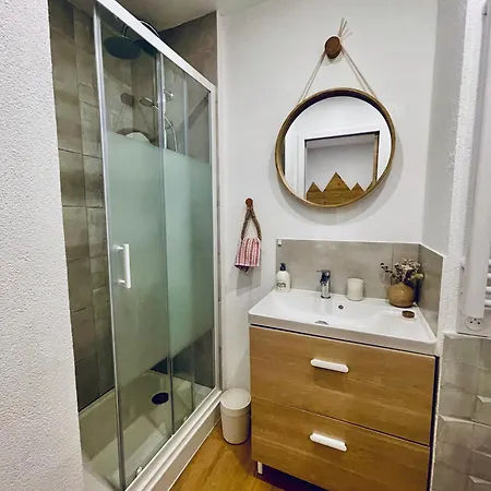 Entierement Renove Au Pied Du Telesiege Du Diable Apartment Les Deux Alpes