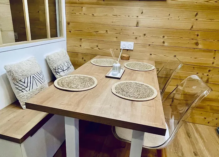 Entierement Renove Au Pied Du Telesiege Du Diable *